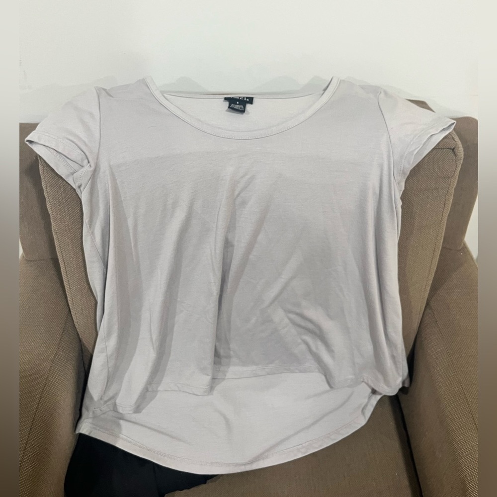 Rue 21 grey top